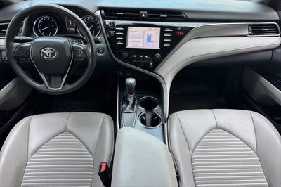 2019 Toyota Camry SE