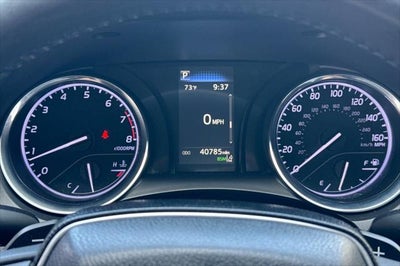2019 Toyota Camry SE