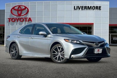 2021 Toyota Camry SE