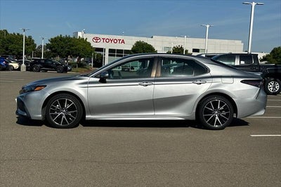2021 Toyota Camry SE