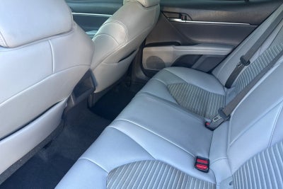 2021 Toyota Camry Hybrid SE