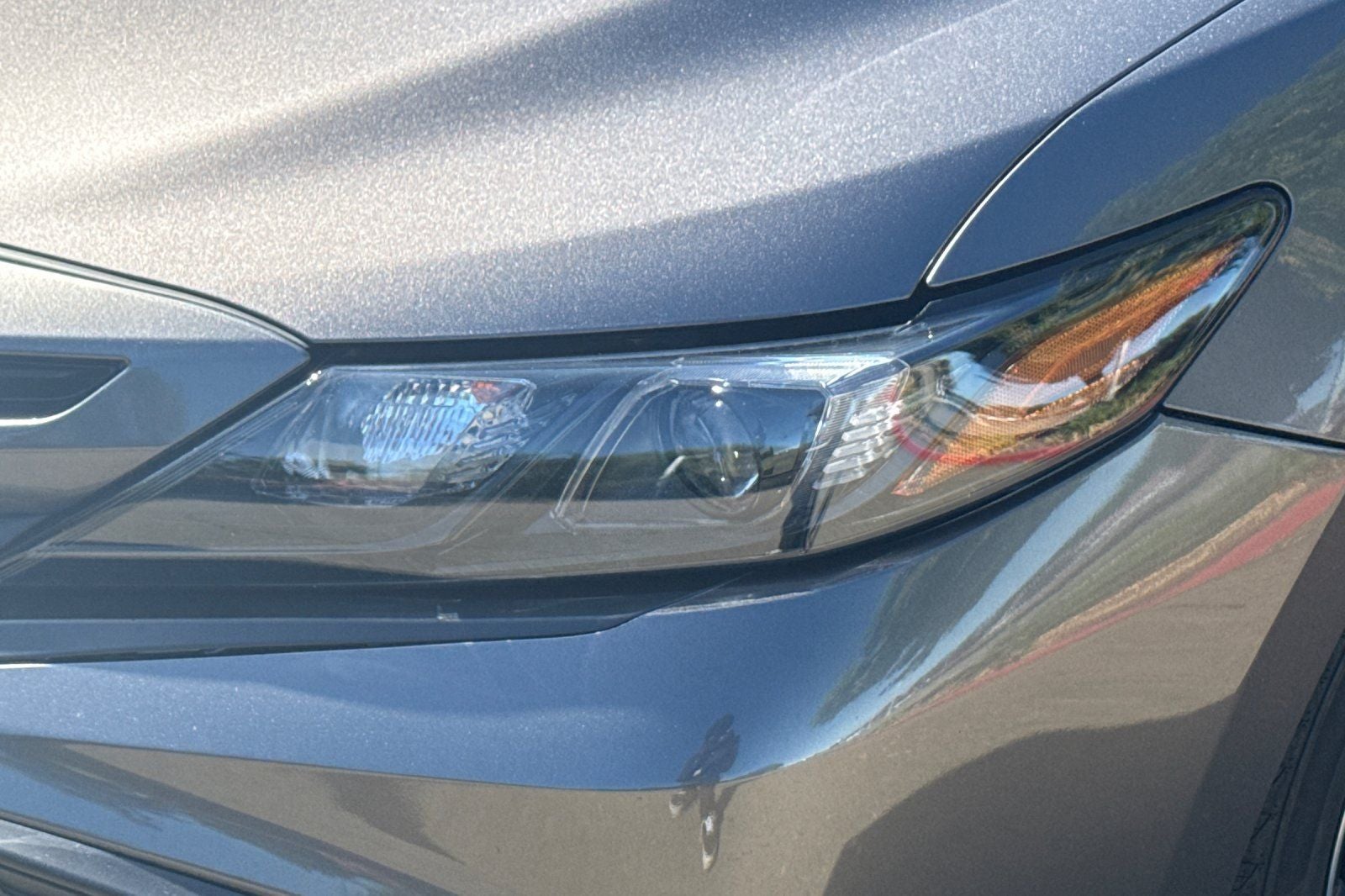 2021 Toyota Camry Hybrid SE