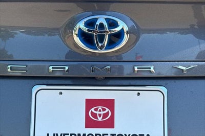 2021 Toyota Camry Hybrid SE