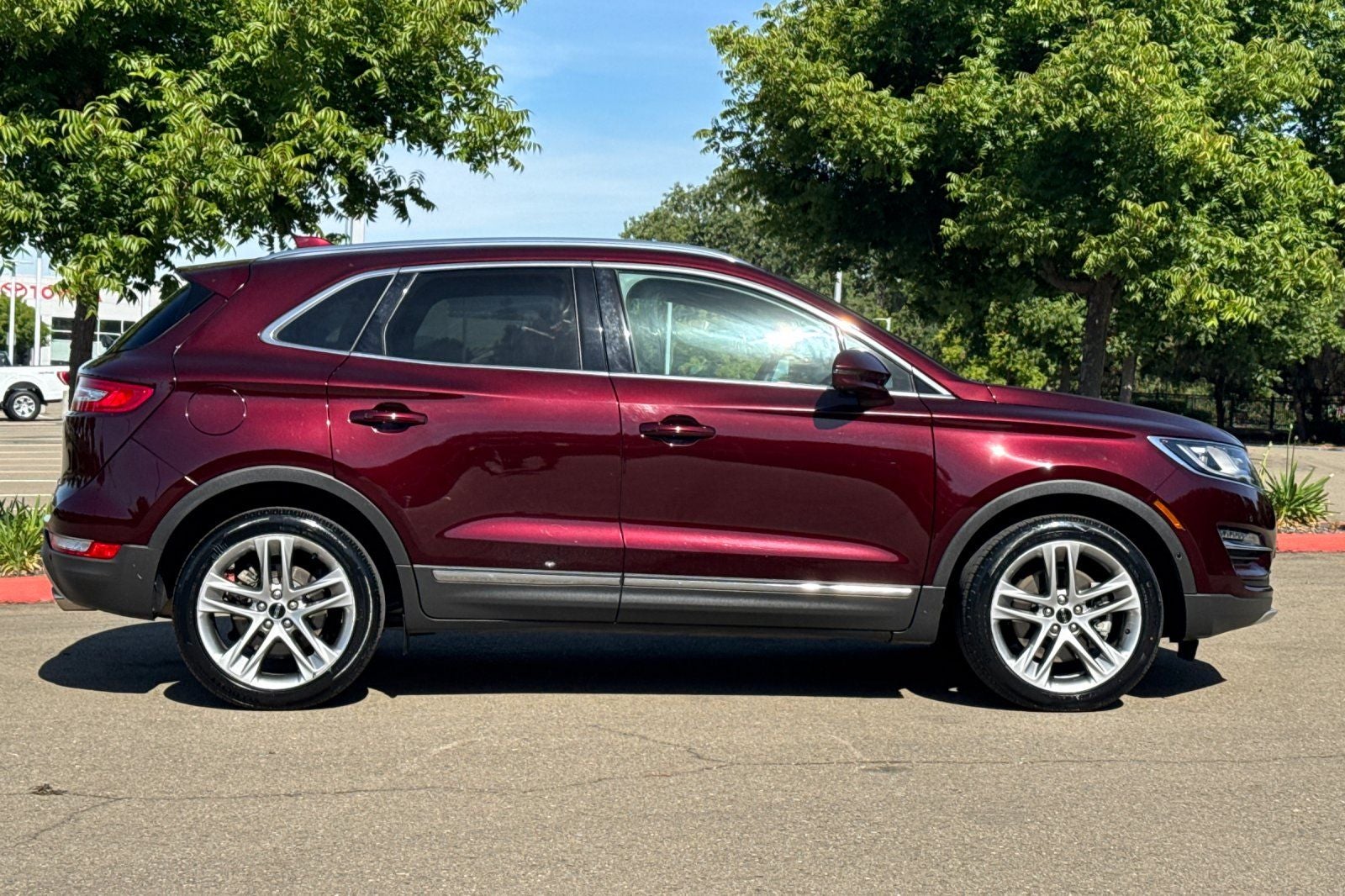 2017 Lincoln MKC Reserve