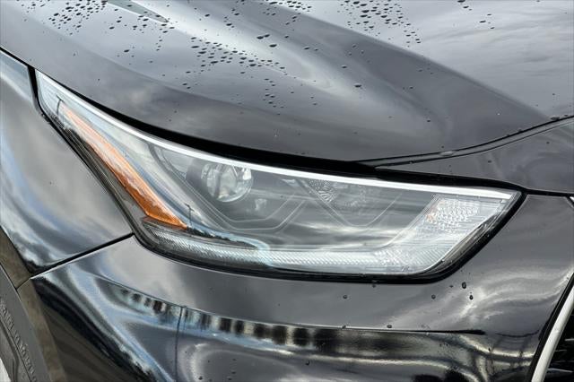 2021 Toyota Highlander Hybrid LE