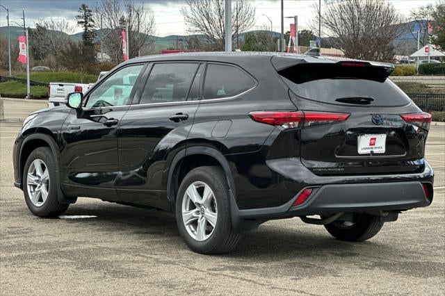 2021 Toyota Highlander Hybrid LE