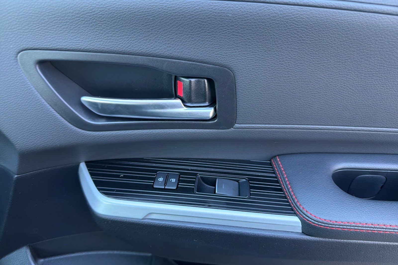 2025 Toyota Sienna XSE 7 Passenger