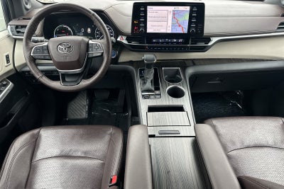 2023 Toyota Sienna Platinum 7 Passenger