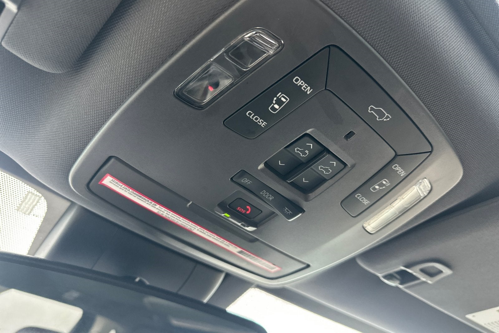 2023 Toyota Sienna Platinum 7 Passenger