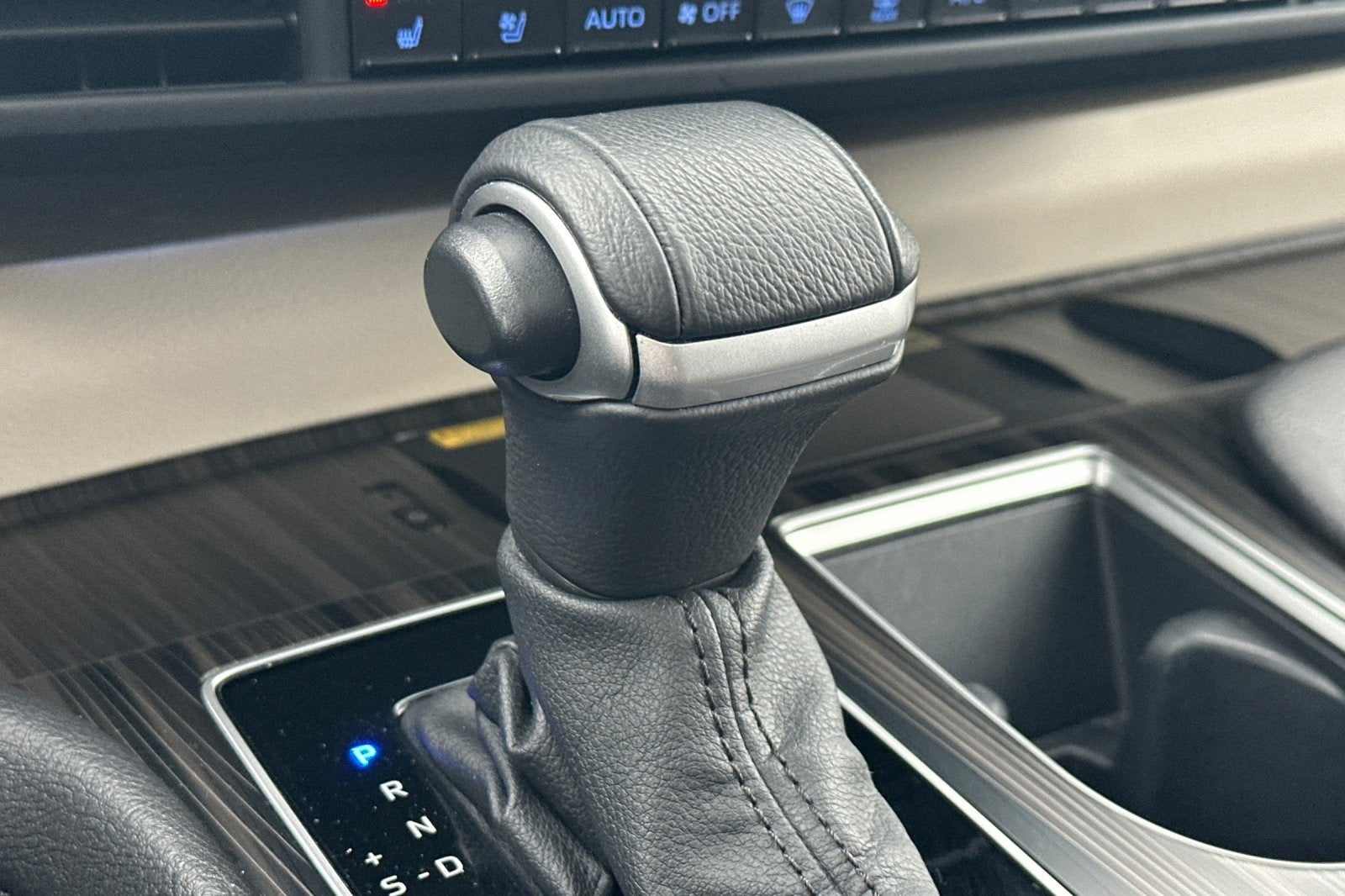 2023 Toyota Sienna Platinum 7 Passenger