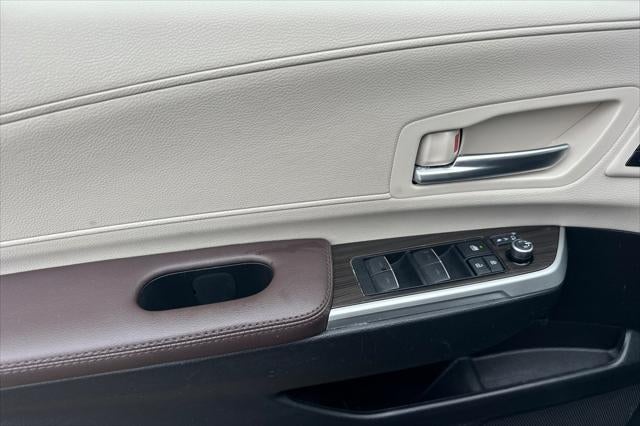 2023 Toyota Sienna Platinum 7 Passenger