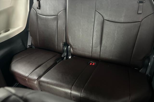 2023 Toyota Sienna Platinum 7 Passenger