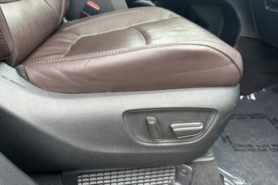 2023 Toyota Sienna Platinum 7 Passenger