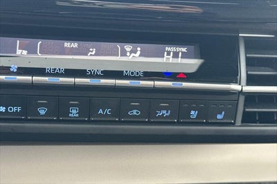 2023 Toyota Sienna Platinum 7 Passenger