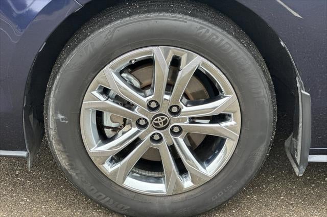 2023 Toyota Sienna Platinum 7 Passenger