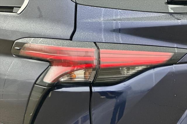 2023 Toyota Sienna Platinum 7 Passenger