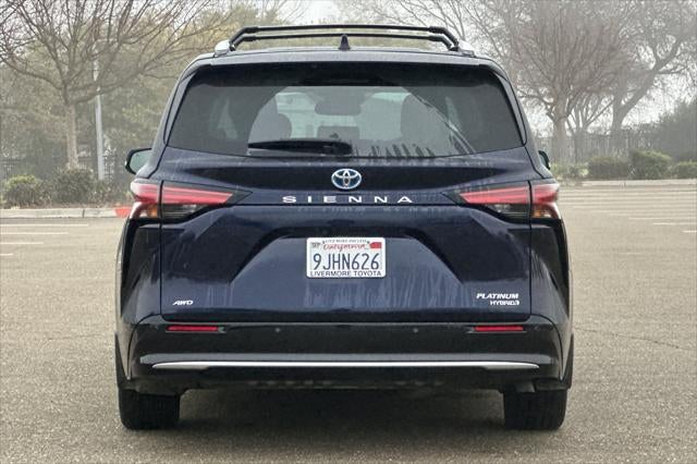 2023 Toyota Sienna Platinum 7 Passenger