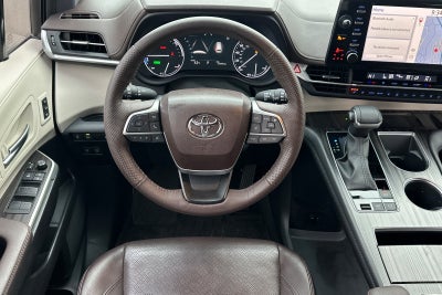 2023 Toyota Sienna Platinum 7 Passenger