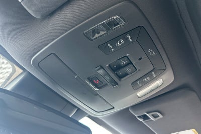 2023 Toyota Sienna Platinum 7 Passenger
