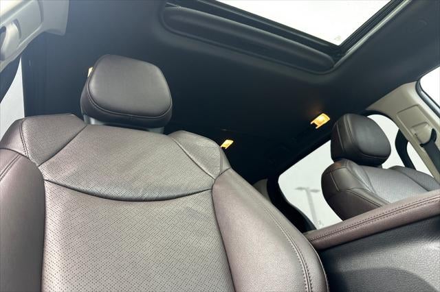 2023 Toyota Sienna Platinum 7 Passenger