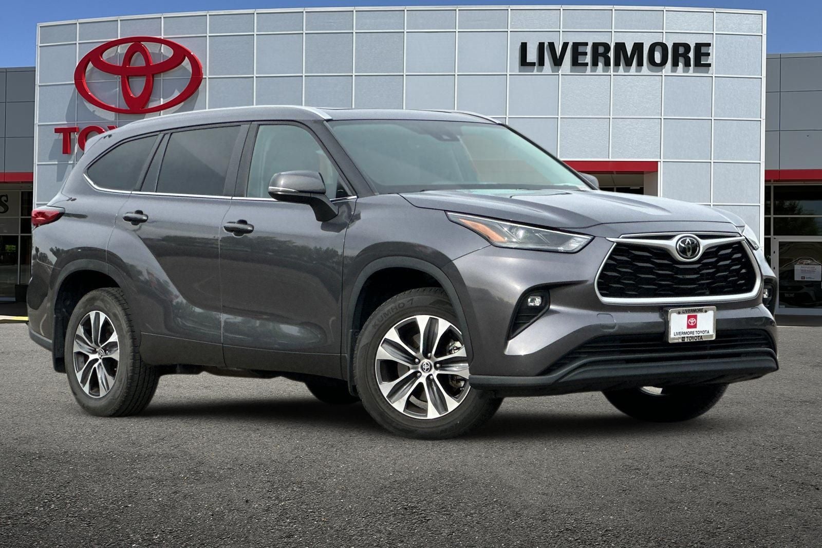 2023 Toyota Highlander XLE