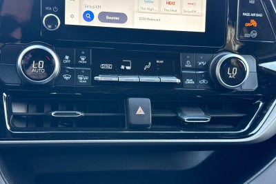 2025 Toyota Highlander LE