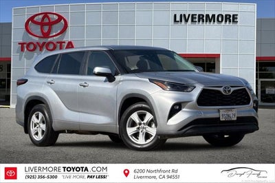 2025 Toyota Highlander LE