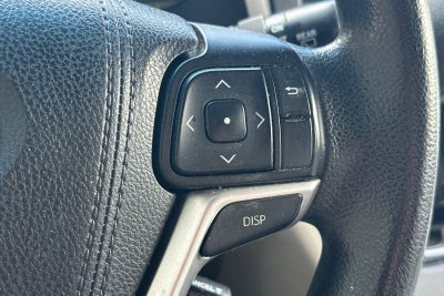 2015 Toyota Sienna LE 8 Passenger