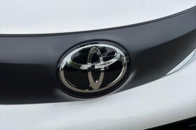 2026 Toyota Sienna LE 8 Passenger