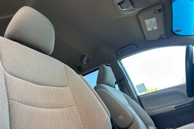 2017 Toyota Sienna LE 8 Passenger