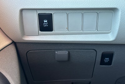2017 Toyota Sienna LE 8 Passenger