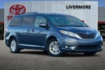 2013 Toyota Sienna XLE 8 Passenger