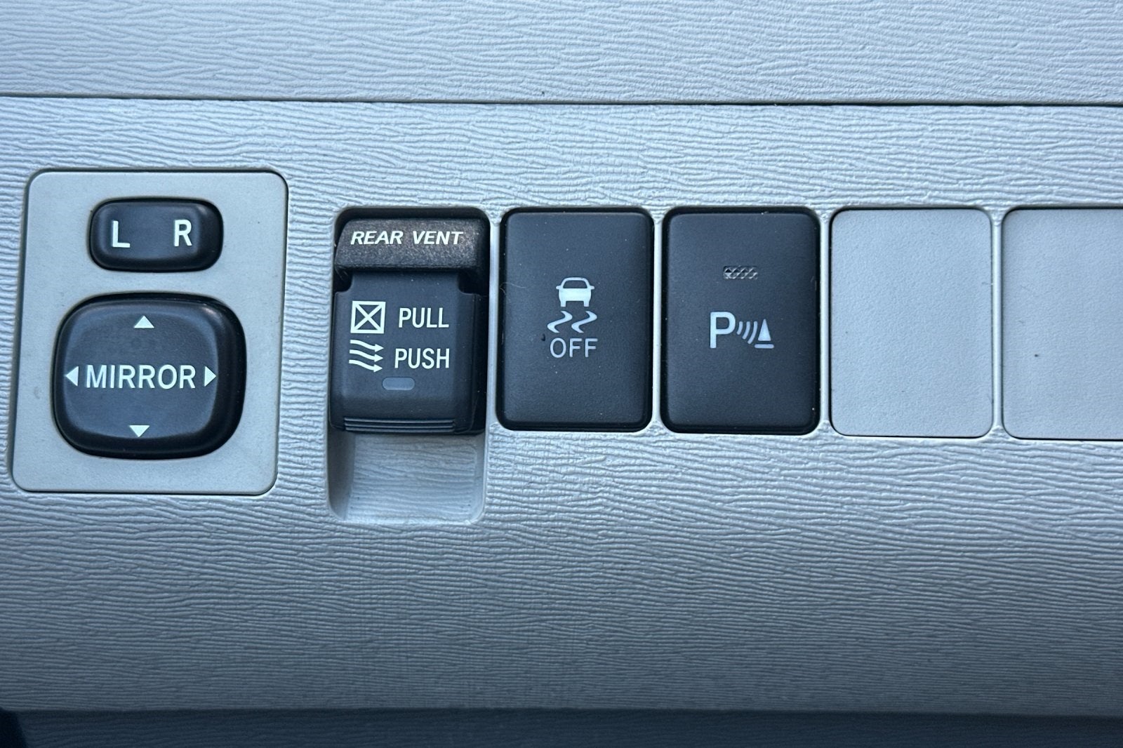 2013 Toyota Sienna XLE 8 Passenger