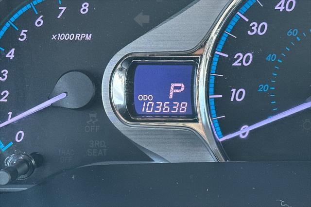 2013 Toyota Sienna XLE 8 Passenger