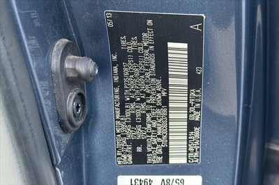 2013 Toyota Sienna XLE 8 Passenger