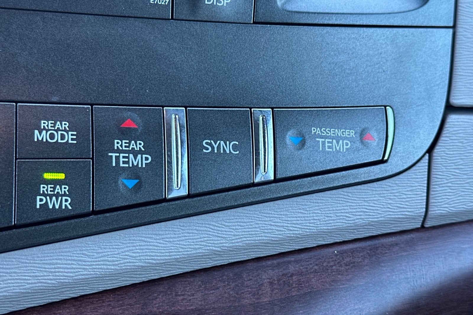 2013 Toyota Sienna XLE 8 Passenger