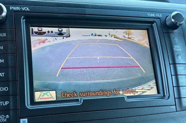 2013 Toyota Sienna XLE 8 Passenger