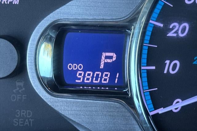 2013 Toyota Sienna XLE 8 Passenger