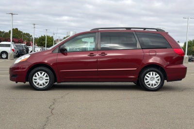 2008 Toyota Sienna LE