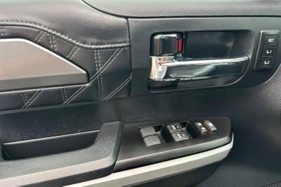 2017 Toyota Tundra Platinum 5.7L V8