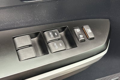 2017 Toyota Tundra Platinum 5.7L V8