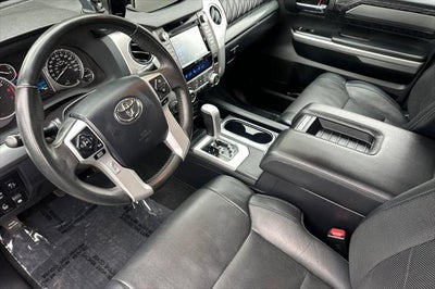 2017 Toyota Tundra Platinum 5.7L V8