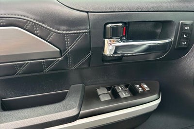 2017 Toyota Tundra Platinum 5.7L V8