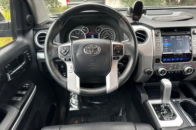 2017 Toyota Tundra Platinum 5.7L V8