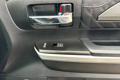 2017 Toyota Tundra Platinum 5.7L V8