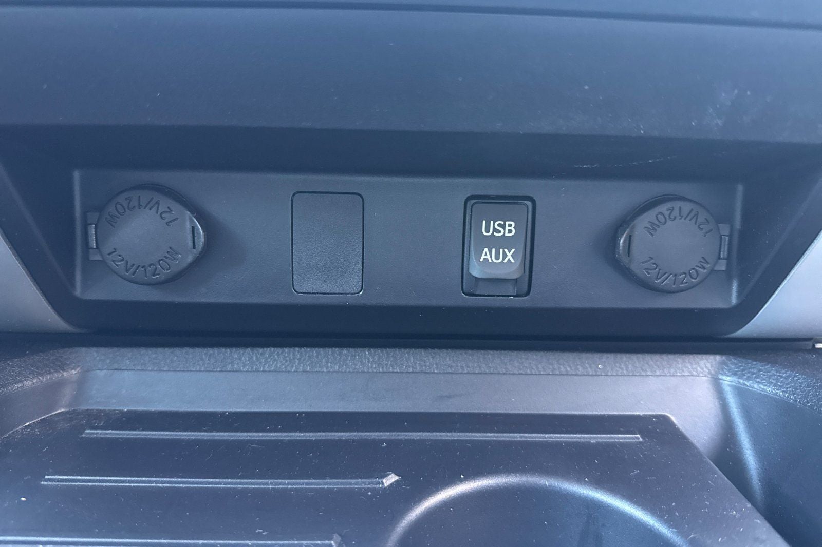 2015 Toyota Tundra SR5 5.7L V8