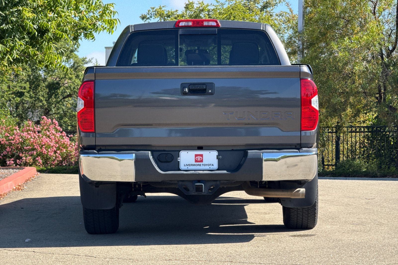 2015 Toyota Tundra SR5 5.7L V8