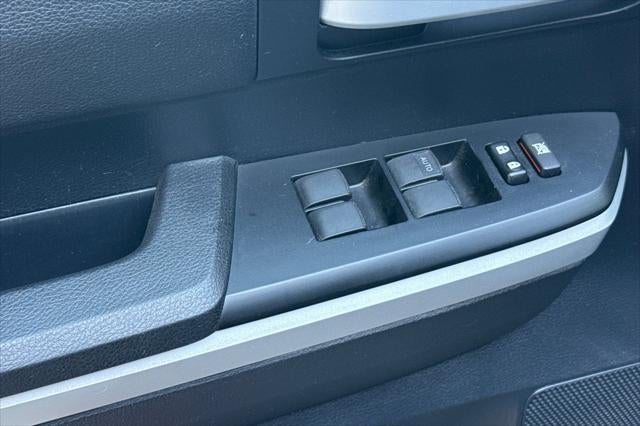 2015 Toyota Tundra SR5 5.7L V8