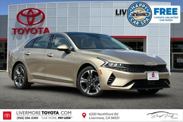 2022 Kia K5 EX