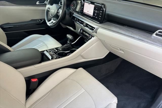 2022 Kia K5 EX